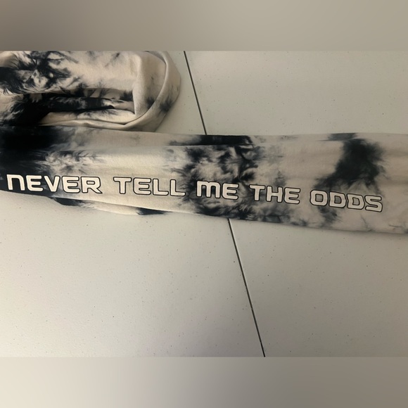 STAR WARS (DISNEY) TIE DYE PULLOVER SHIRT BY HER UNIVERSE. SIZE LARGE. - Picture 9 of 9